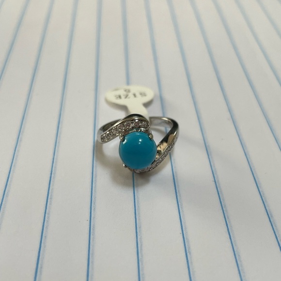 Fragrant Jewels NWOT Size 5 ring. - Picture 2 of 5